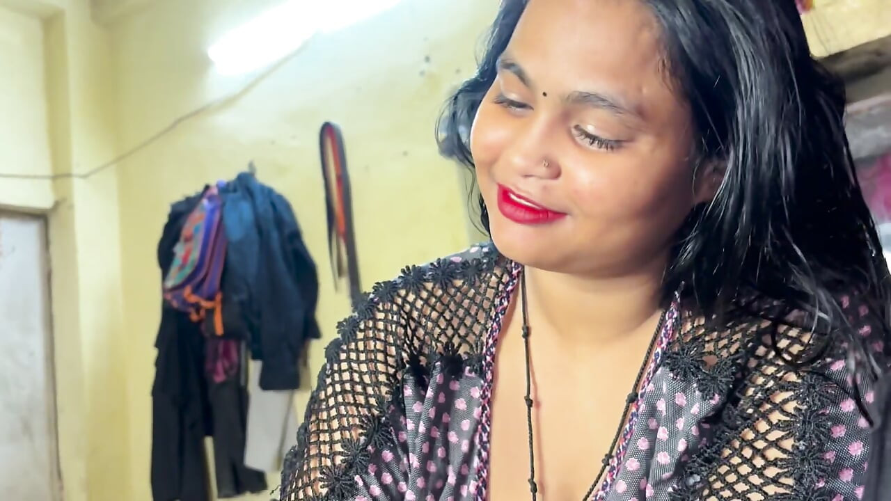 Esposa india da mamada descuidada a marido real pareja india sexo oral