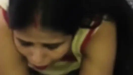 Latika dientot gaya doggy sama kontol besar
