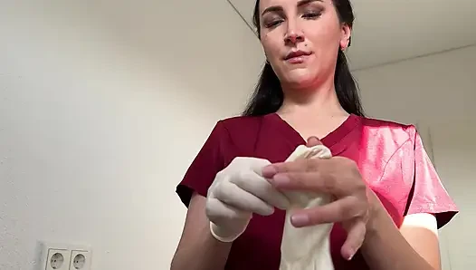 Klient kommt zweimal während der sexy massage-session