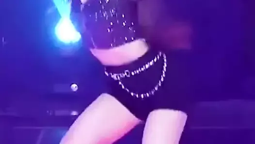 Let's All Jizz Together For Chaeryeong And Her Sexy Thighs