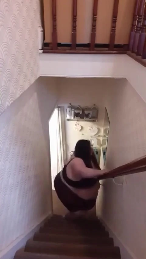 SSBBW struggling up stairs