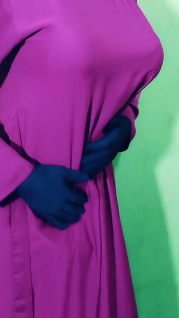 美国农村女孩在农舍里享受情侣的新家亚洲色情 | 短片 1