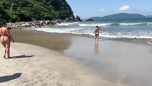 Hot Brunettes in Thong Bikini on the Trail of the Deserted Beach Delicious