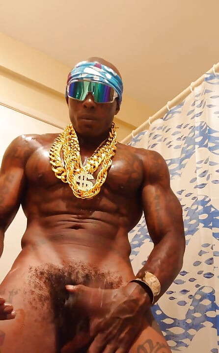 BBC Worship Hallelujah Johnson ( Wardell Fouse Busting on Puff ) Tall Dark Chocolate Muscles Tattoos Hairy BBC Hallelujah Johnso