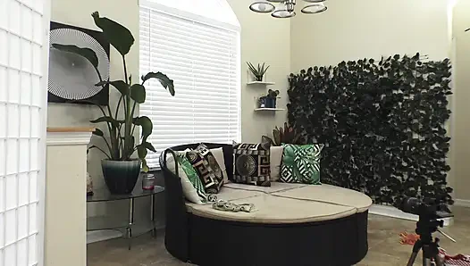 Octavia Red ile erkek-kız video çekiminin kamera arkası