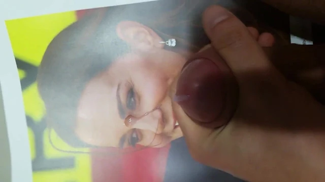 kate middleton tribute in the office bathroom