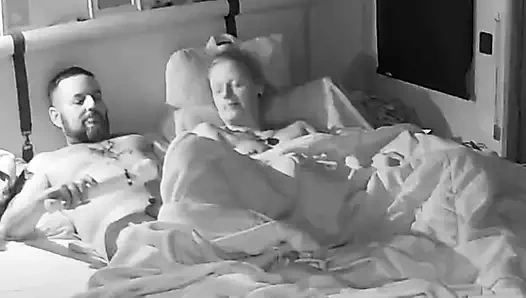 Возбужденный муж заполнил меня своей горячей спермой