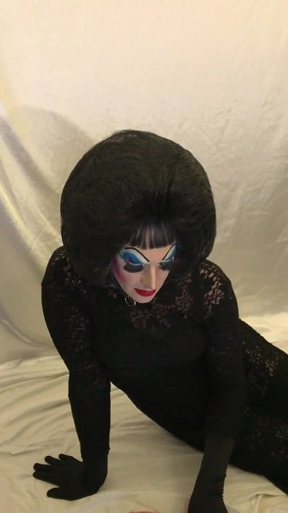 Drag Queen สาวร่านเริ่มต้นเว็บแคมกับอาจารย์! | คลิป 2