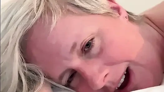 Horny MILF Can’t Resist A Good Fucking