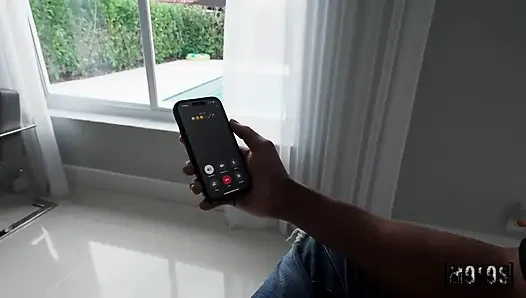 Mofos - serena hill si cewek toket besar berhenti nyepong kontol raksasa pria kulit hitam di pinggir kolam renang