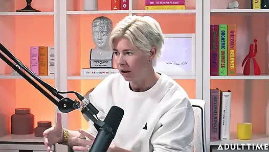 Chanel Camryn the Quiver Queen | the Adult Time Podcast