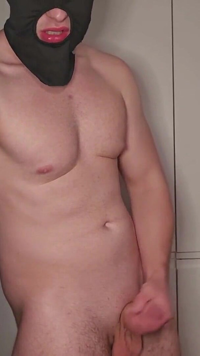 AXILAS QUENTES! Quente papai flexiona axilas e ordena explosão de pau grosso - siga em X: GhostGentX | Clipe 1