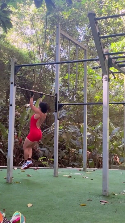 Full-body training with a predominance of pulldowns | Clip 2
