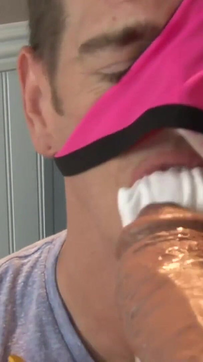 Jaw-dropping moment from "Kranker Typ wird von geilem Teen in den Arsch gebumst"