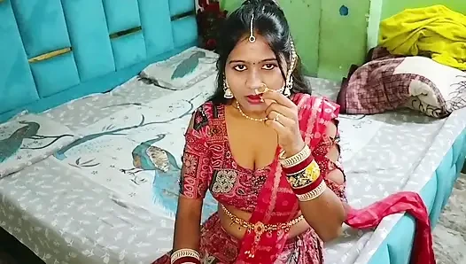 Ibu tiri yang seksi dengan pertama kali sendirian di rumah