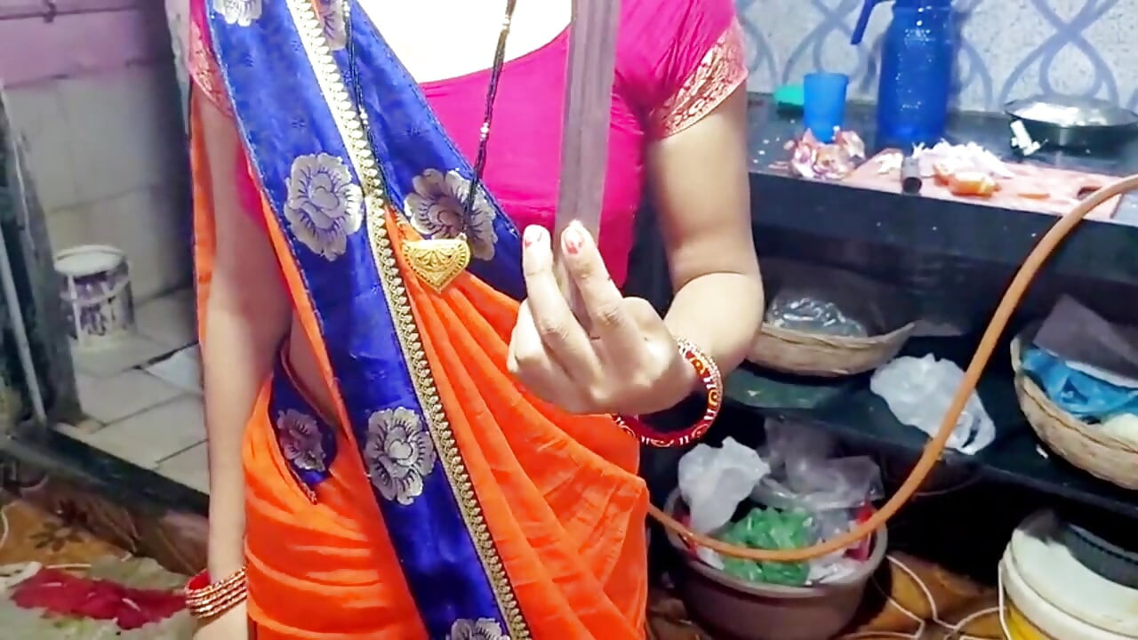 Indian bhabhi Desi Bhabhi Gand Chudai Video kitchen bur chudai video