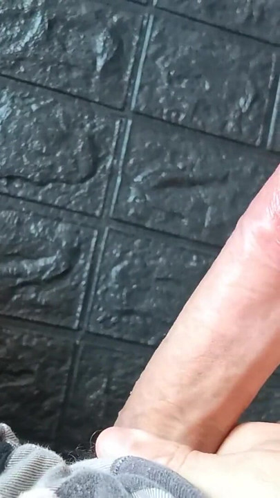 A big beautiful cock is flowing with excitement and an orgasm is coming soon! | Clip 1
