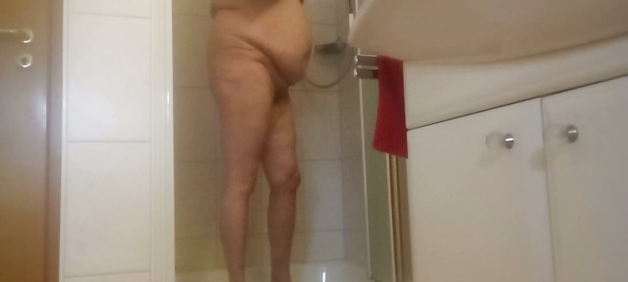 A Mature BBW Taking a Hot Shower