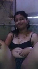 desi girl showing her pussy and tits to bf