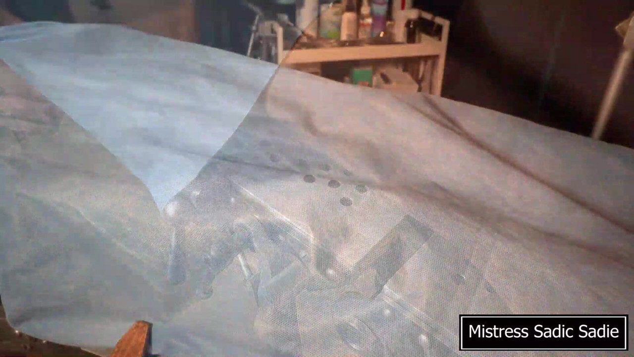 Nu kun je zien hoe ik de naald asbak heb gemaakt in mijn vorige berichten.