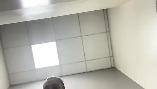 Public fucking in the gym jucielussie