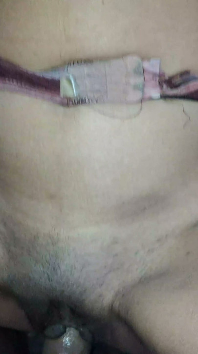 Hintli Bhabhi xshik Büyük Siki Emmeyi ve Sikilmeyi Seviyor | Bölüm 2