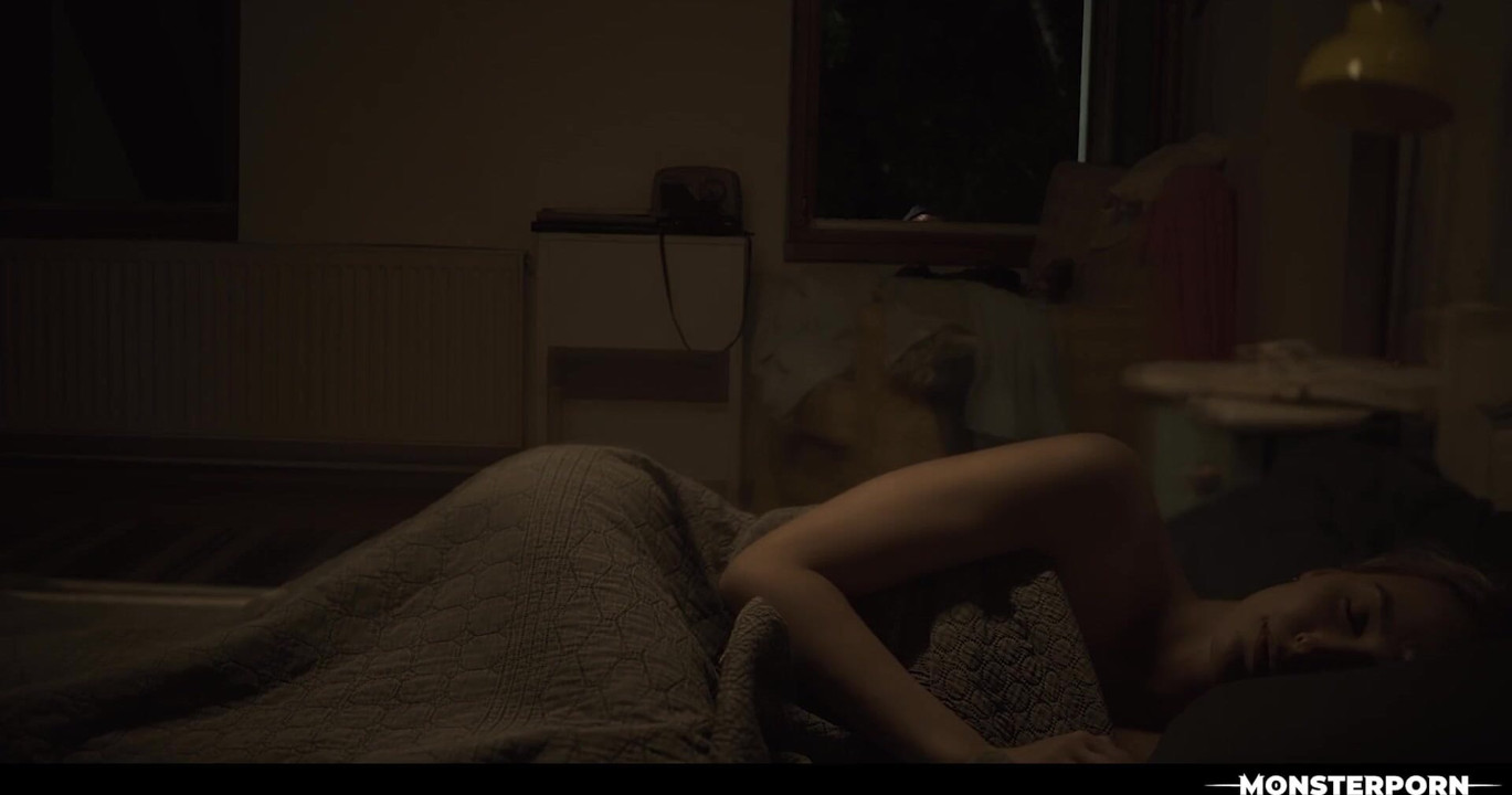 Lesbian Monster Sex - Japanese Toshio Maeda Erotic Epic Hardcore Threesome