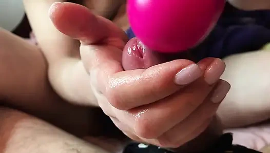 Harika oyuncak! Karım beni yeni vibratörüyle 3 dakikada boşaltıyor. POV