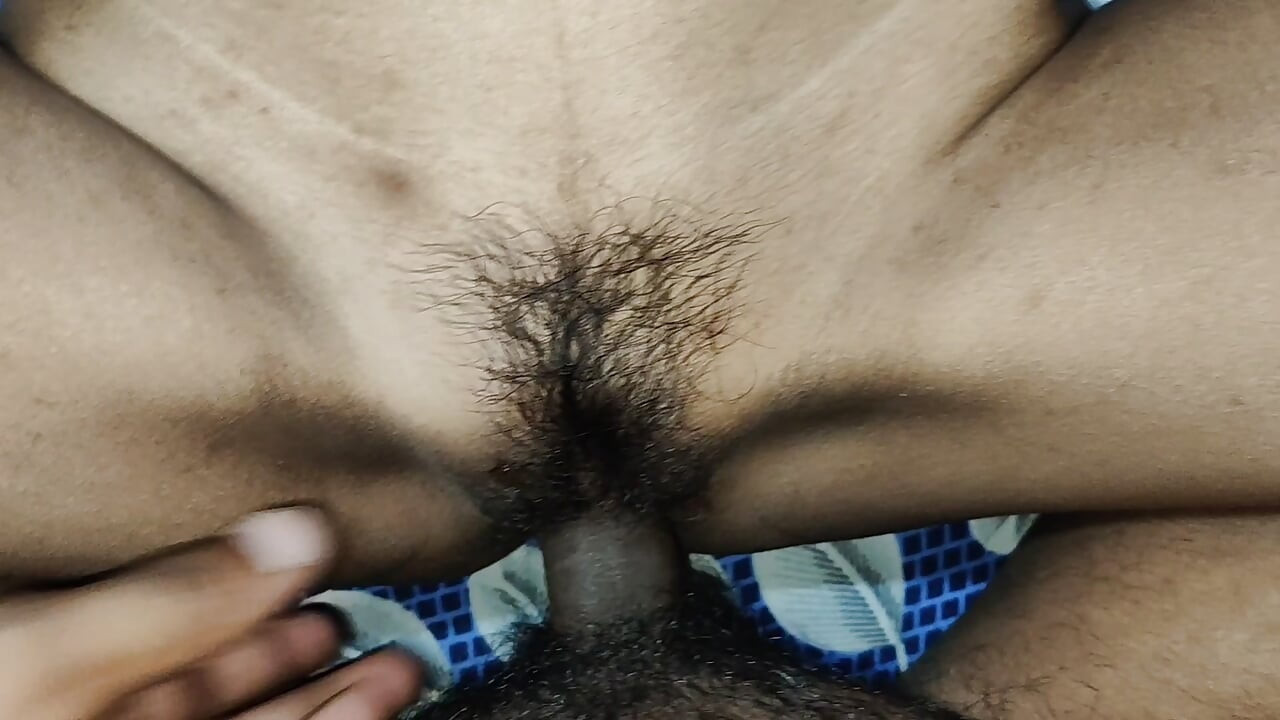 Apni Bhabhi Ko Rat Mai Ekle Dekh Ke Devar Ne Choda Apni Bhabhi ko