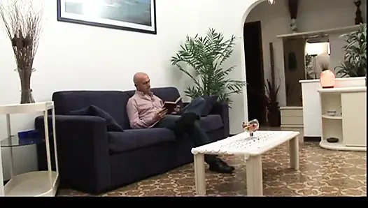 Erwachsenes paar großen schwanz lutscht muschi ficken