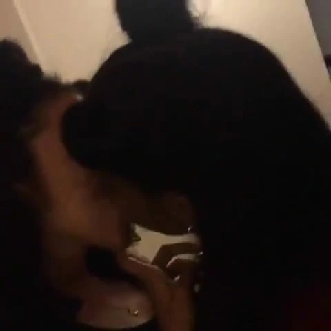 Friendly Makeout