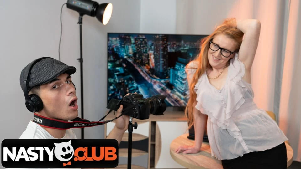 NASTYCLUB - Ginger Mom likes sex toys