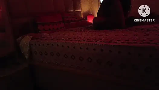 Perselingkuhan ibu rumah tangga India sama mantan pacarnya