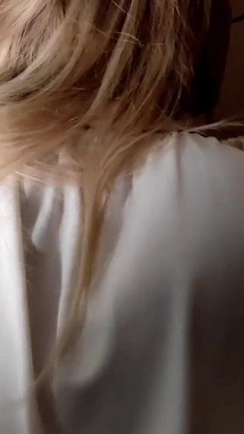 Na pregledu sam kod psihologa, sanjam da je jebem u guzicu. | Isječak 1