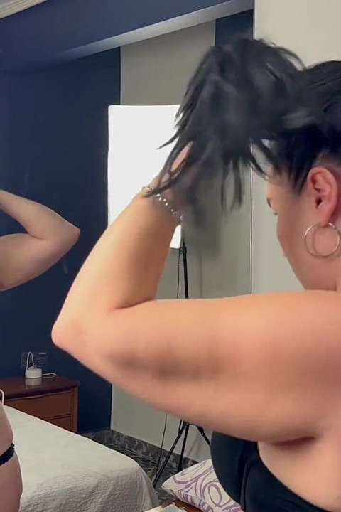 I Put a Ponytail in My Hair