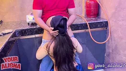 Alisha se kaha khulke Reels videos bnaya kro .. to wo Kholkar Banane Lag gyi Reels