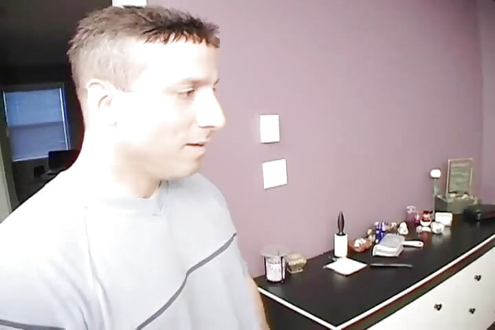 Shyamla garabar kathin aur ura