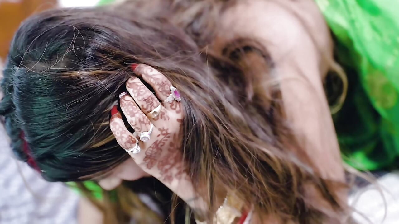 Chhoti soteli bahan ko sigrate peete peete chod diya