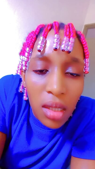 Đụ mặt tại nhà