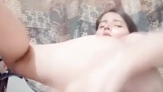 Mantasha Idrisi Virgin Teen First Time Fucked