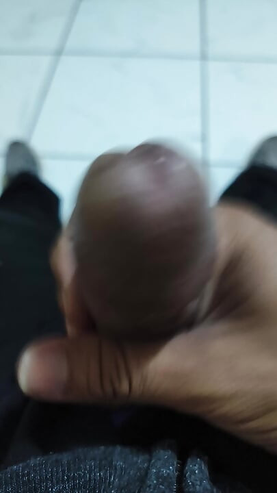 Pajero boy masturbates at Nicaraguan cepol job