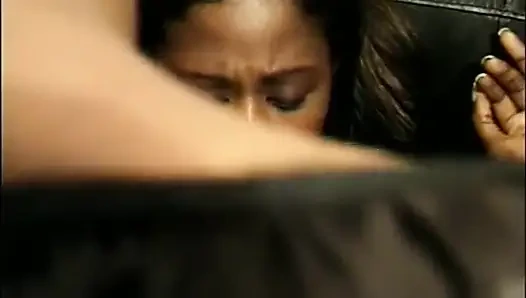 Jilat memek kontol besar pria kulit hitam sambil nyepong kontol dan ngentot... Crot di mulut