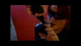 Bondage sex för vacker MILF och stor kuk