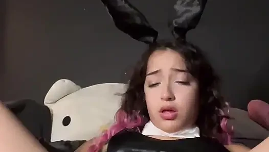 HÃ¤schenmädchen-orgasmus macht so eine sauerei