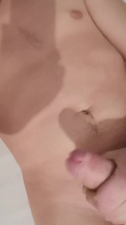 Twink masturbating and cumming on camera