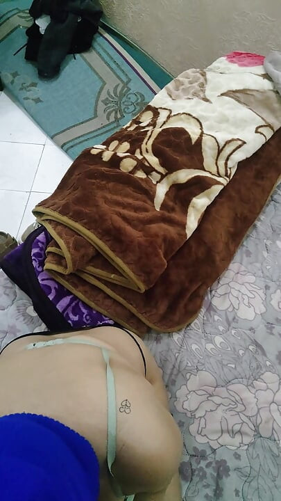 Arabic porn movie Moroccan whore came to me a mall or I didn't find a place to sleep or he is protecting me