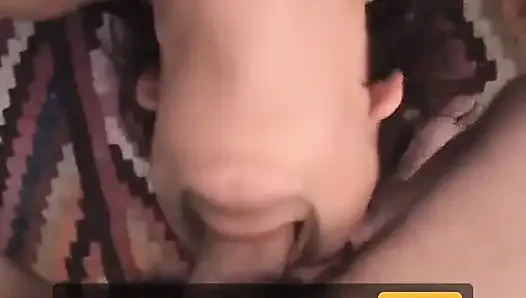 Camilla yüzüne iki döl birden alıyor