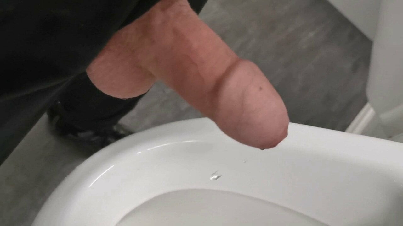 Piss, pissing, cock, penis, schwanz, ancut