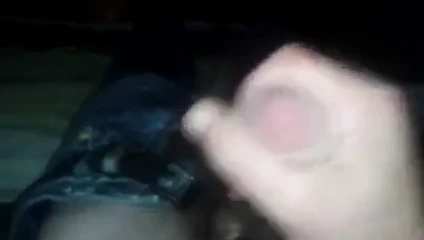 yatağımda oynamak