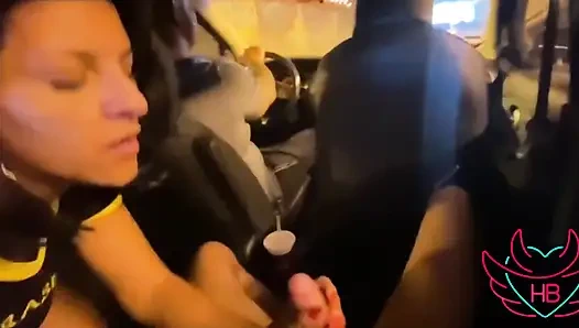 Verheiratete frau lutschte mich mit ihrem ehemann am rad